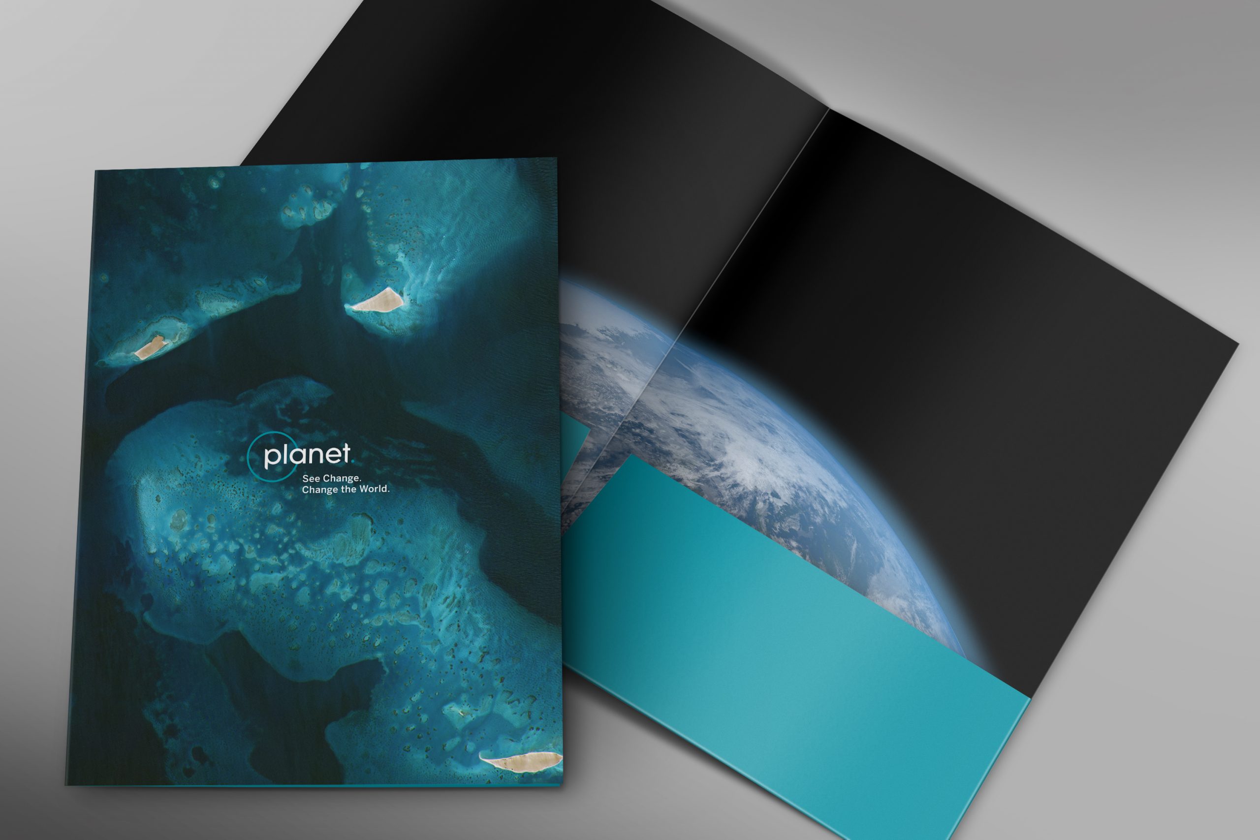 Copy of Folder-Mockup-Saudi-Coral